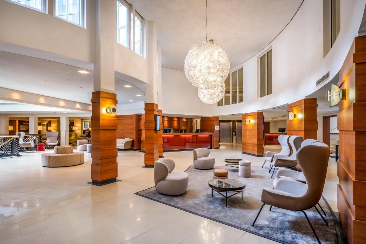 Book a cheap room in Cologne Marriott Hotel